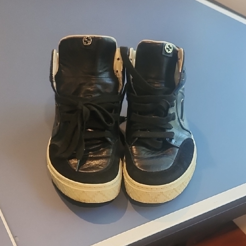 Black High-Top GUCCI  Sneakers with Cream Soles